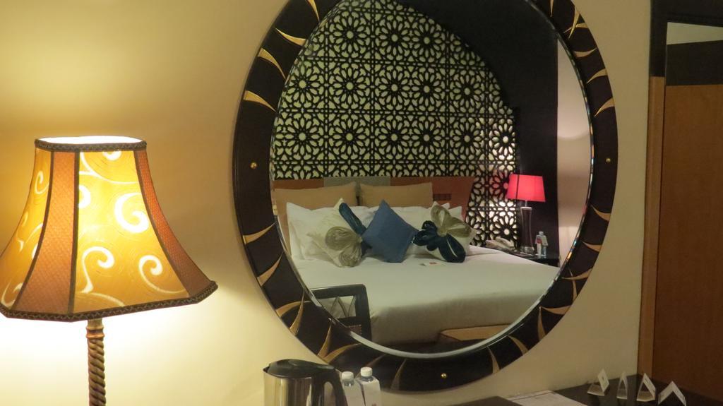 The Park Hotel Formerly Dubai Exterior foto